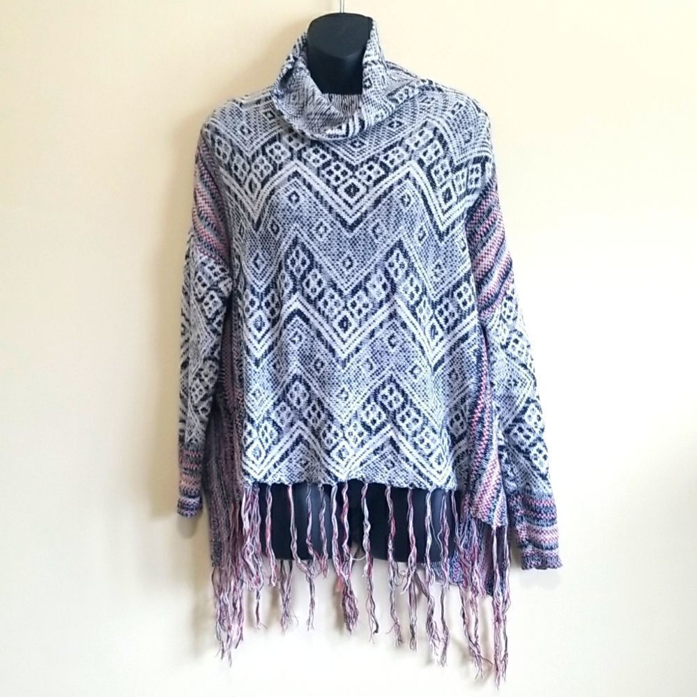 Mossimo Cowl Neck Poncho Sweater Sz small